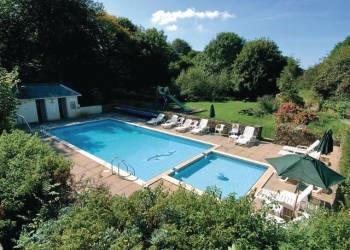 Golden Coast Holiday Village