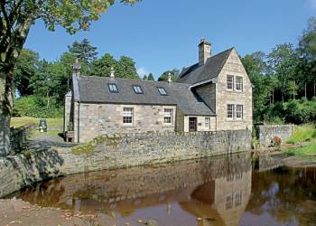 Cloncaird Castle Country Estate