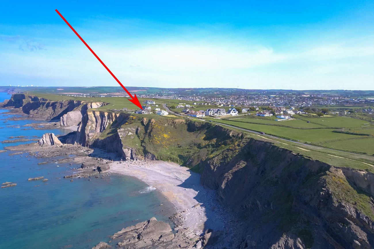 Click here for more about Headland Studio