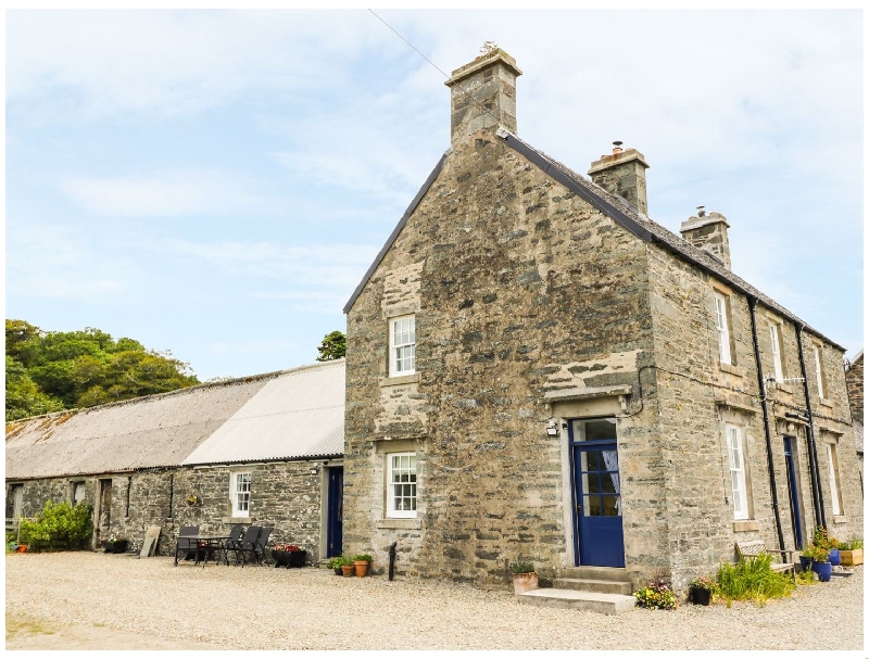 Click here for more about Seaview-Barsloisnach Cottage