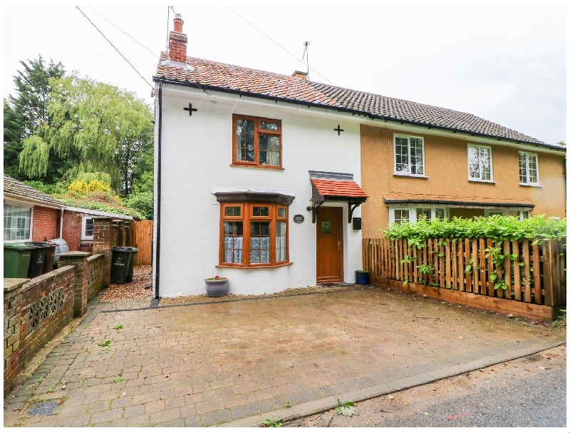 Click here for more about Willow Cottage
